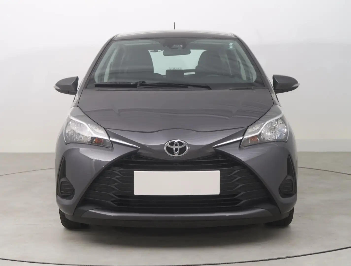 Toyota Yaris 1.5 Comfort Facelift Fernlichtass. Kam. Grijs - 2