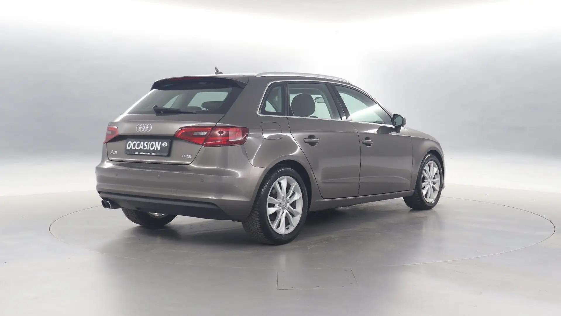 Audi A3 Sportback 1.4 TFSI 122pk Ambition Pro Line plus / Grigio - 2