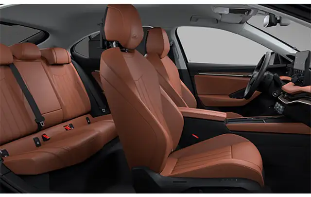 Skoda Superb view 5