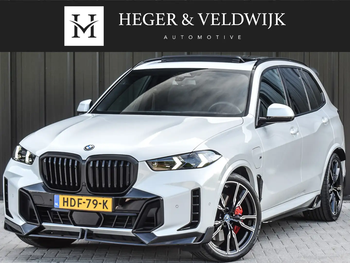 BMW X5 xDrive50e | M-SPORT PRO | PANORAMADAK SKY LOUNGE | Weiß - 1