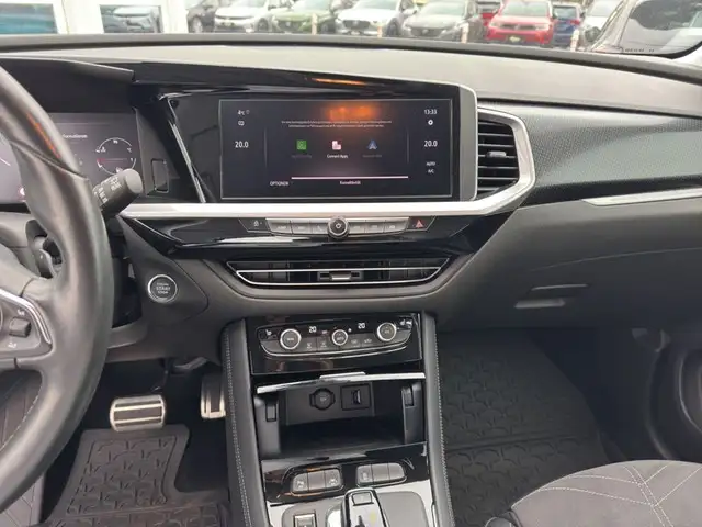 Opel Grandland X view 11