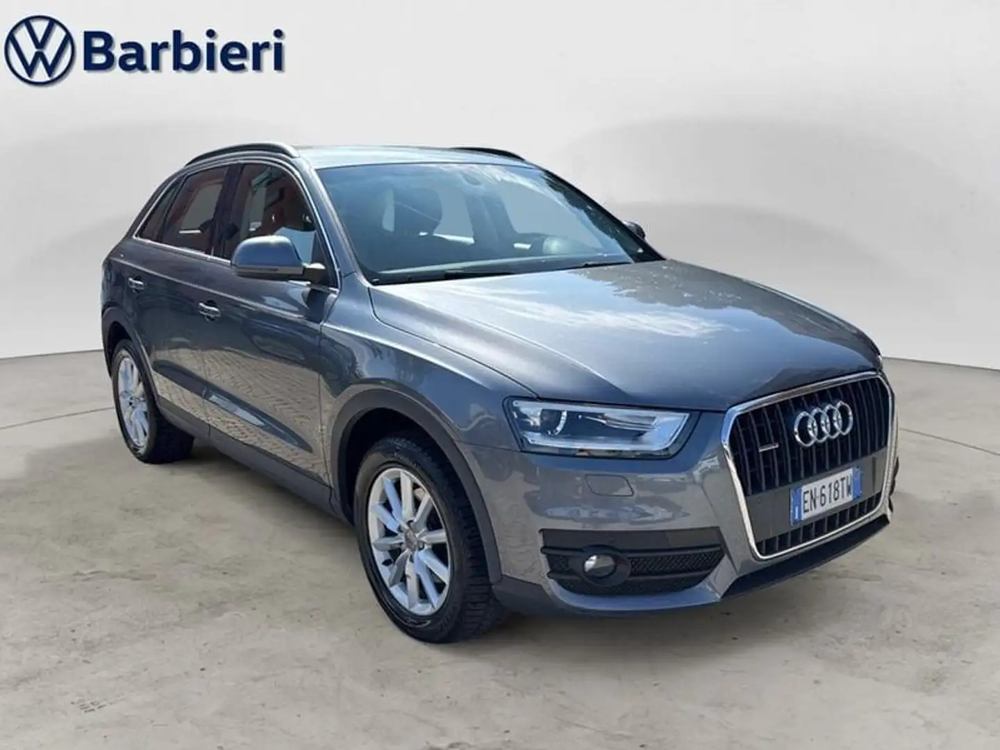Audi Q3 2.0 TFSI quattro S-tronic Advanced *Motore Nuovo* Grigio - 2