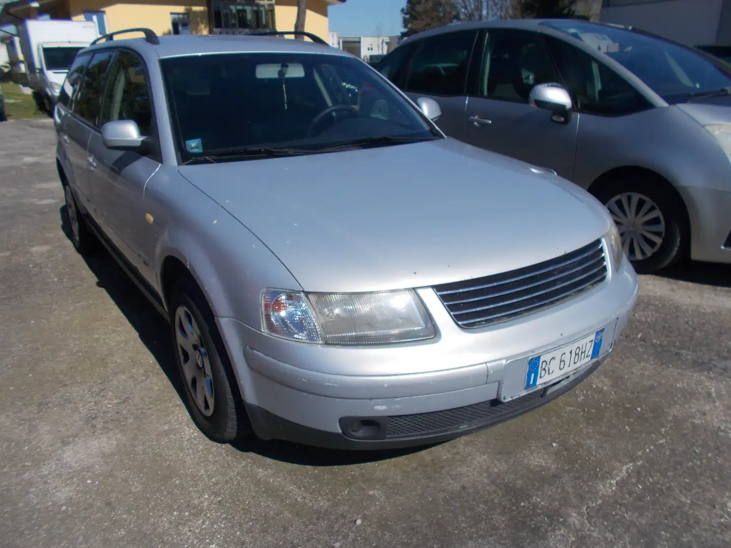 Volkswagen Passat Variant 1.9 tdi SW Gris - 2