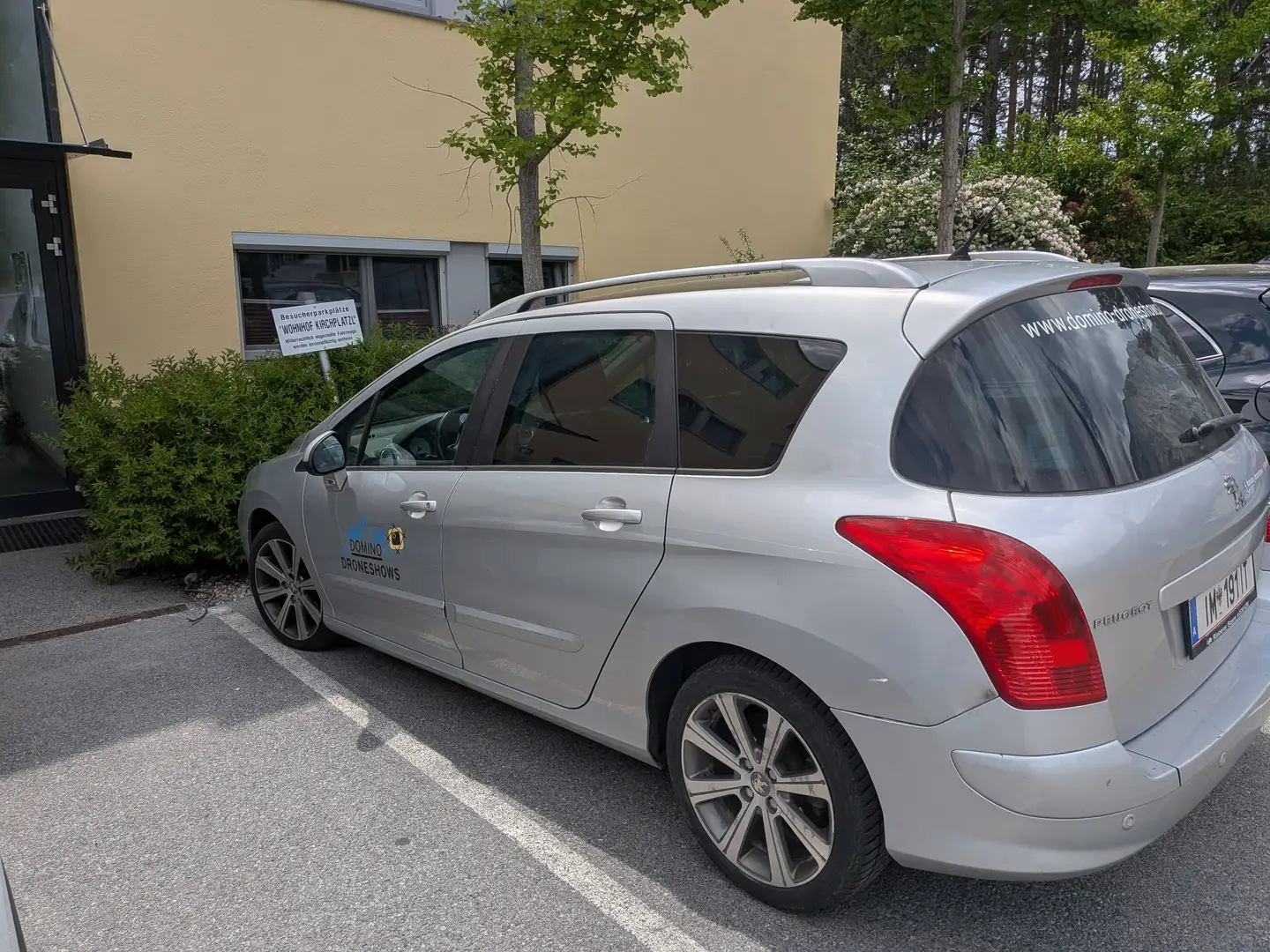 Peugeot 308 308 SW 1,6 e-HDI 115 FAP Ecoline Ecoline Silber - 2