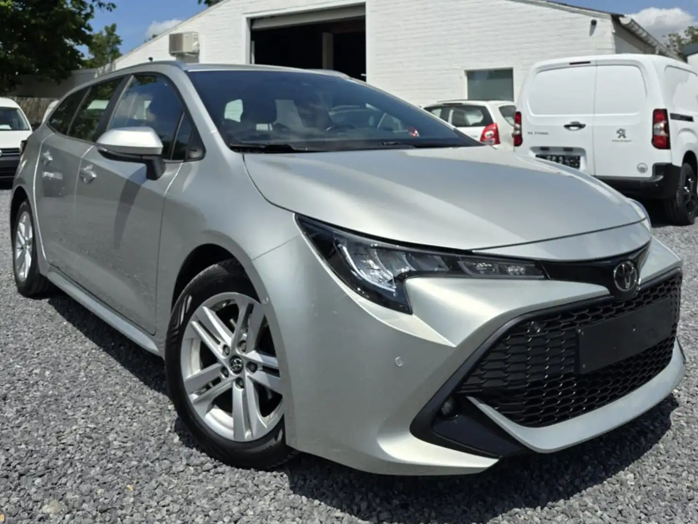 Toyota Corolla Corolla 1.2 Turbo Touring Sports Comfort Grijs - 2