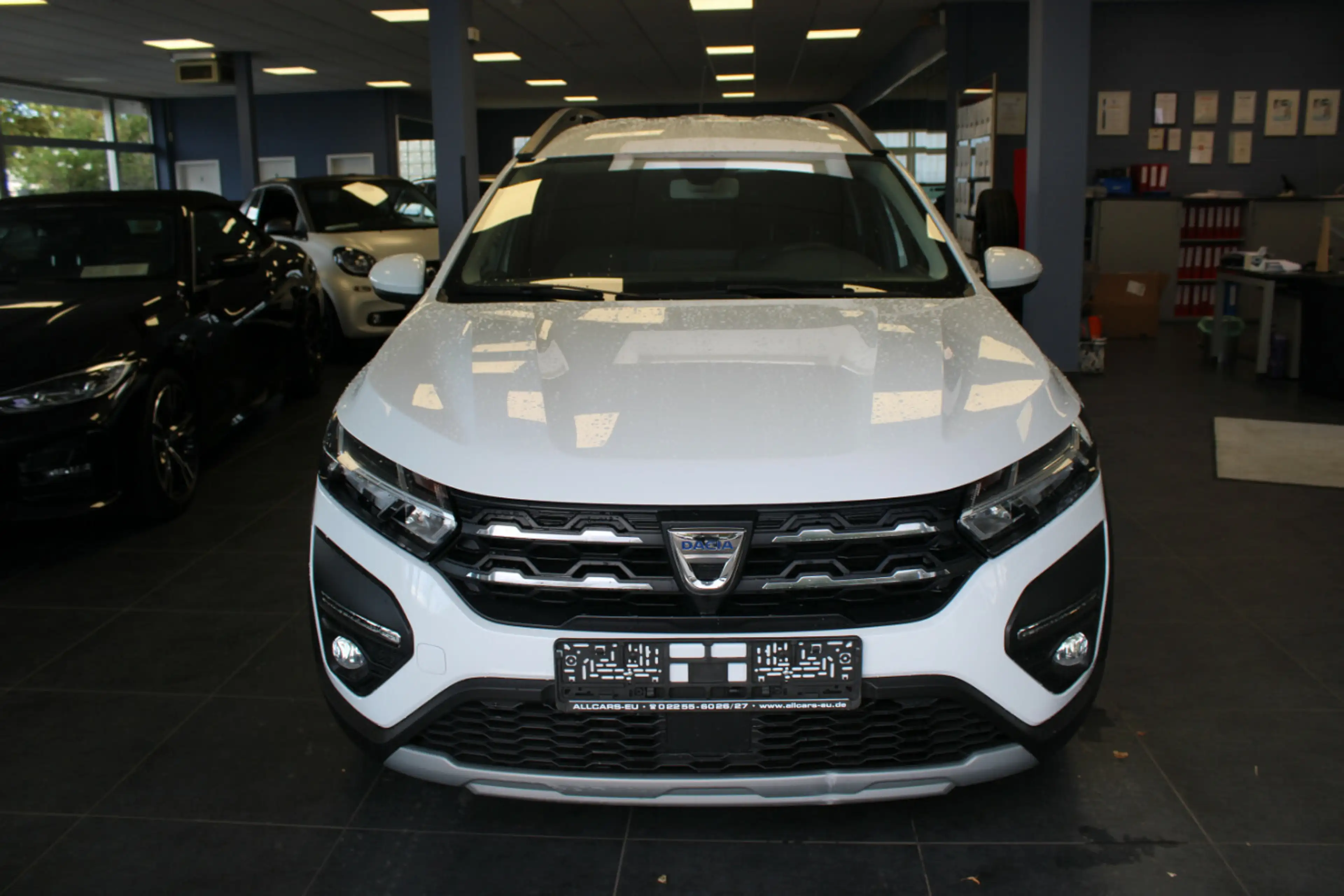 Dacia Jogger TCe 110 Comfort — photo 2