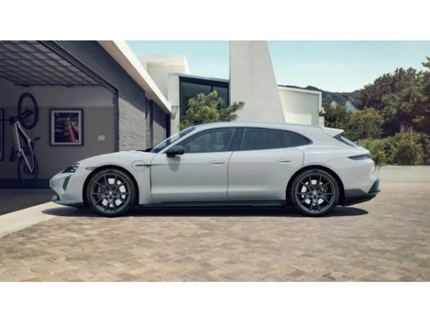 Porsche Taycan GTS Sport Turismo Wit - 2