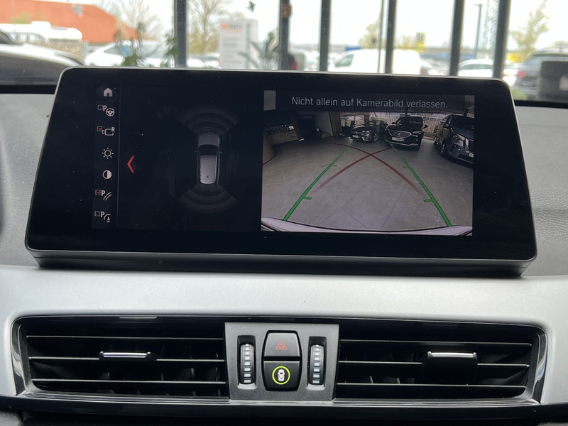BMW X1 sDrive 18i Aut. Advantage Kamera Head-Up Navi — photo 5