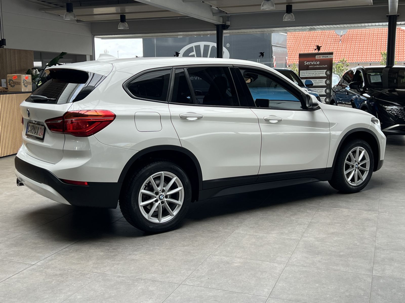 BMW X1 sDrive 18i Aut. Advantage Kamera Head-Up Navi — photo 7