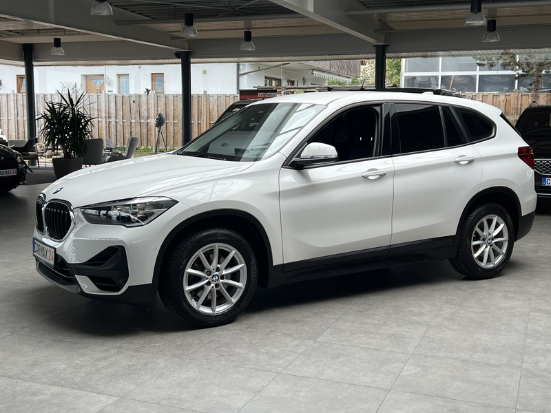 BMW X1 sDrive 18i Aut. Advantage Kamera Head-Up Navi — photo 9