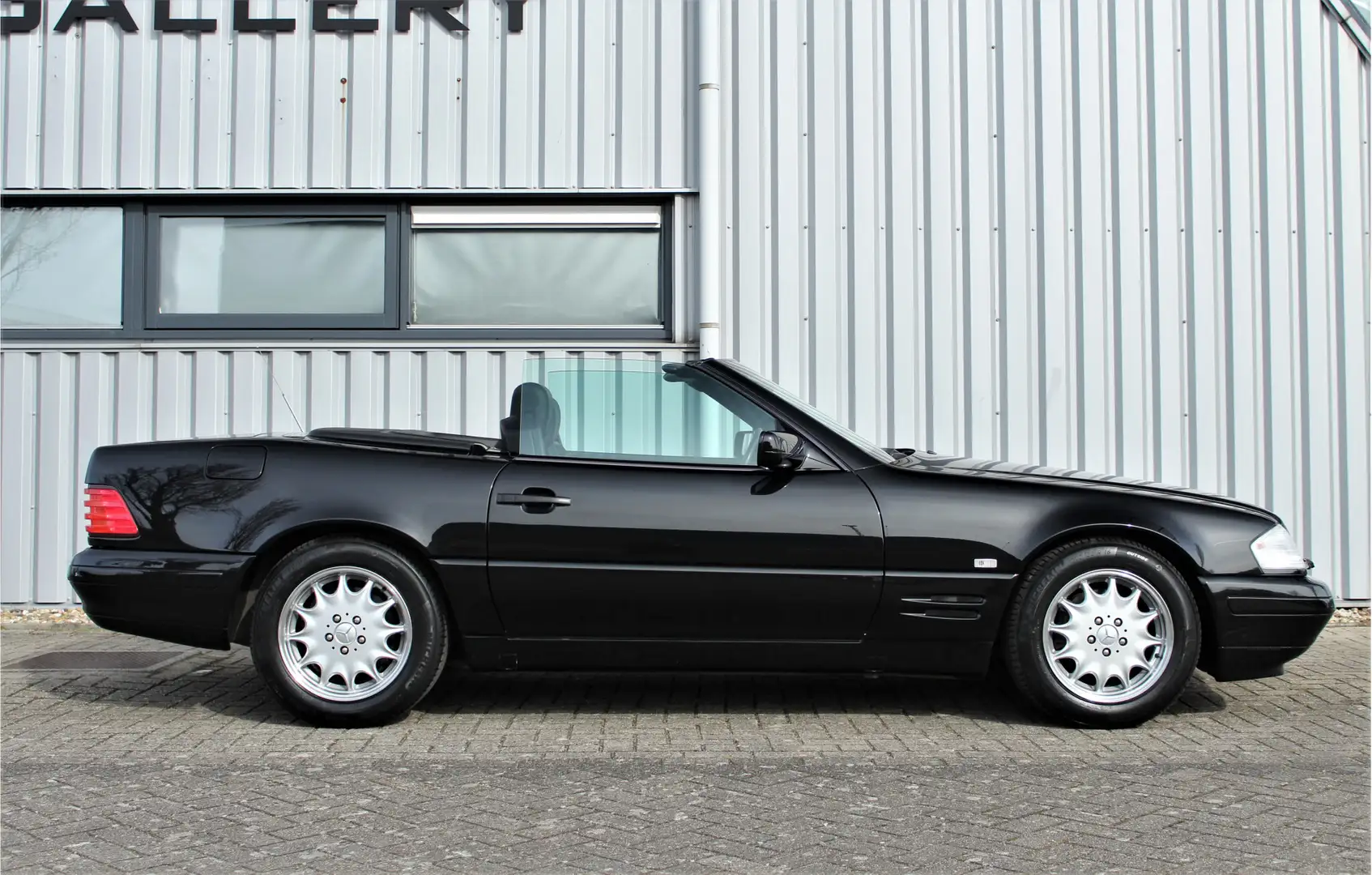 Mercedes-Benz SL 320 SL Youngtimer 84142km Negro - 2