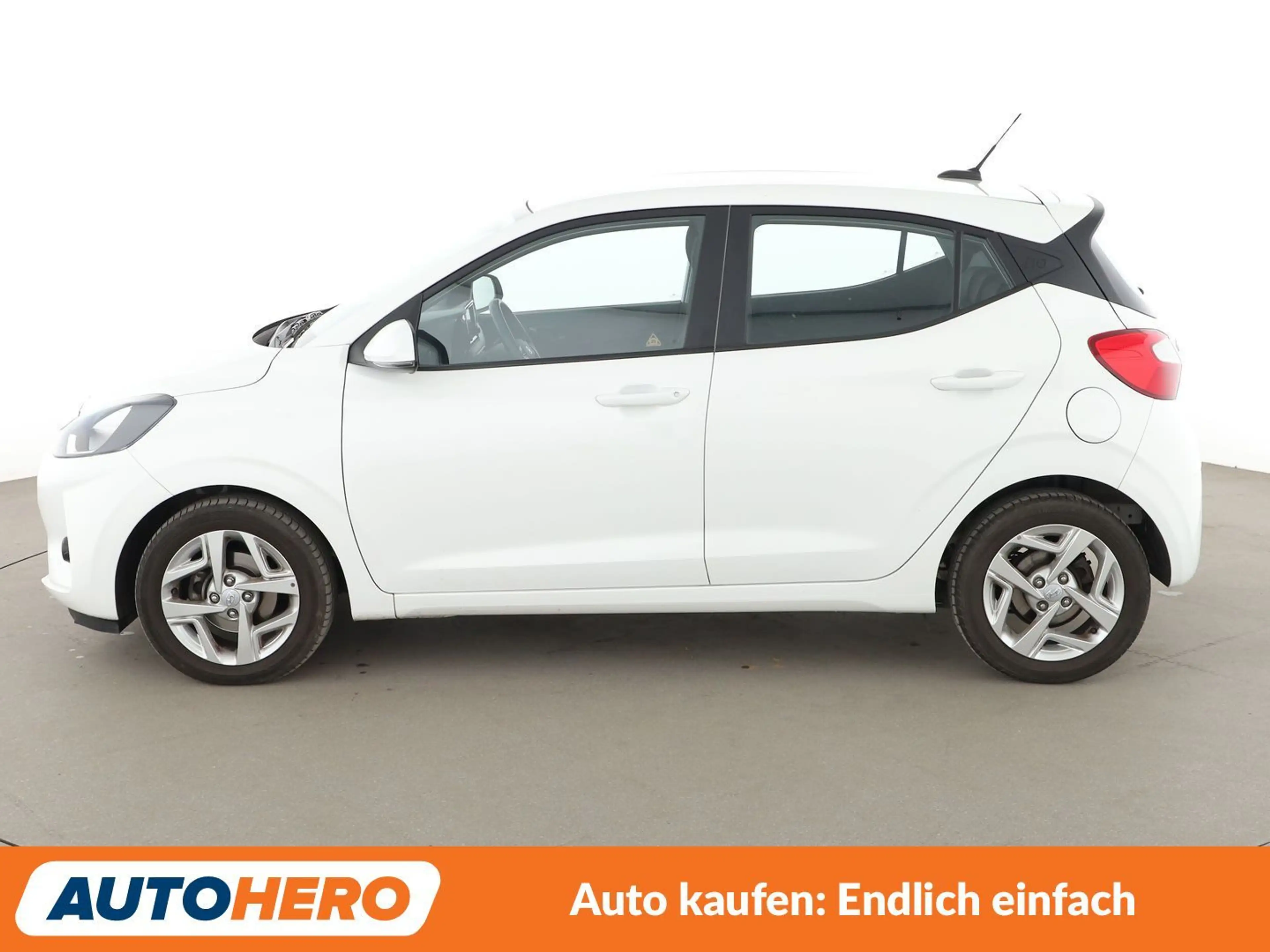 Hyundai i10 1.2 Trend Aut.*NAVI*CAM*LIMITER*SHZ*LHZ*ALU* — photo 3