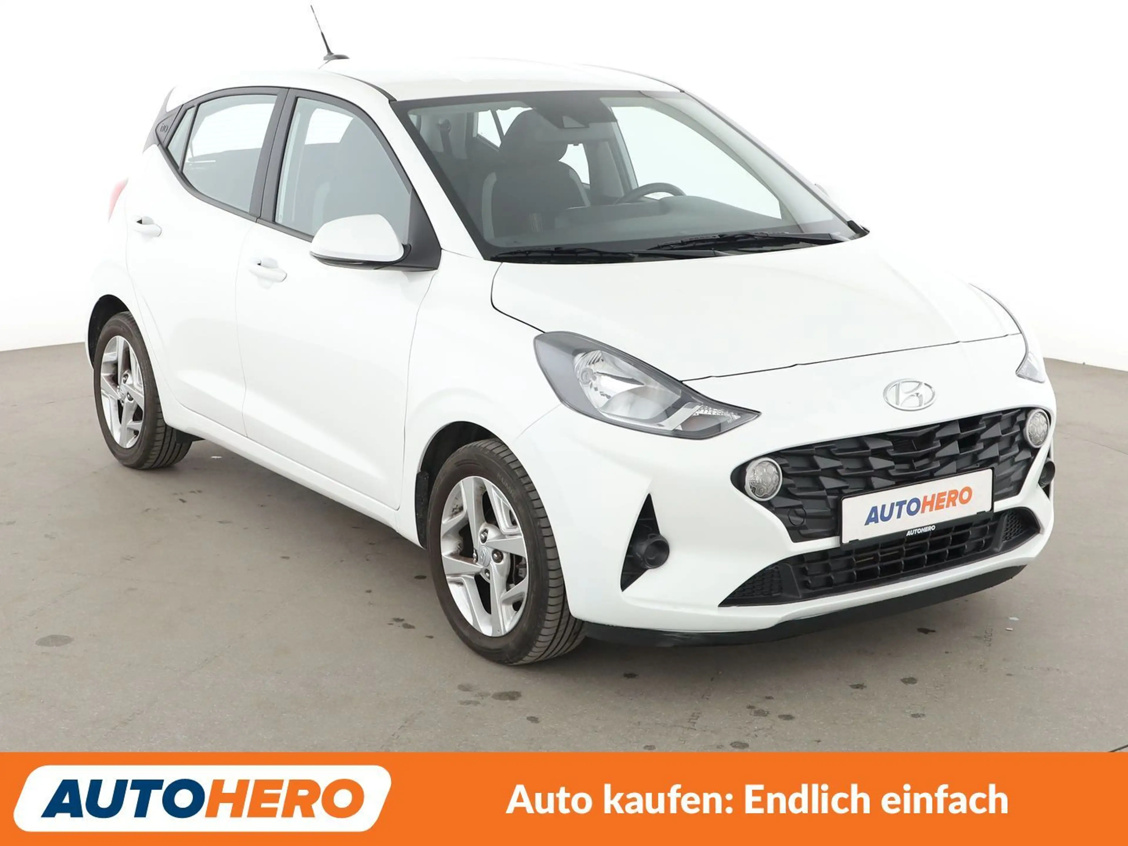 Hyundai i10 1.2 Trend Aut.*NAVI*CAM*LIMITER*SHZ*LHZ*ALU* — photo 8