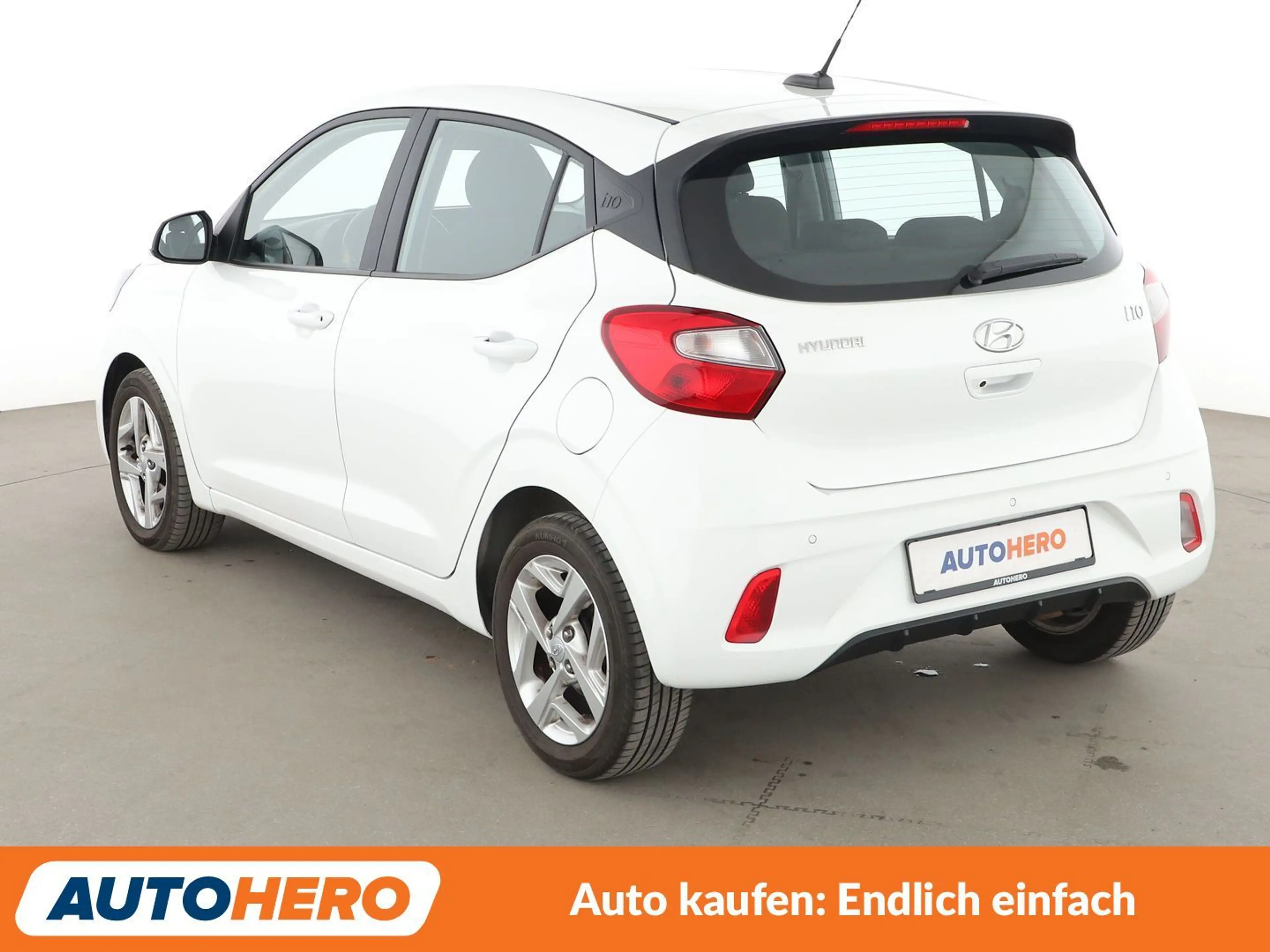 Hyundai i10 1.2 Trend Aut.*NAVI*CAM*LIMITER*SHZ*LHZ*ALU* — photo 4