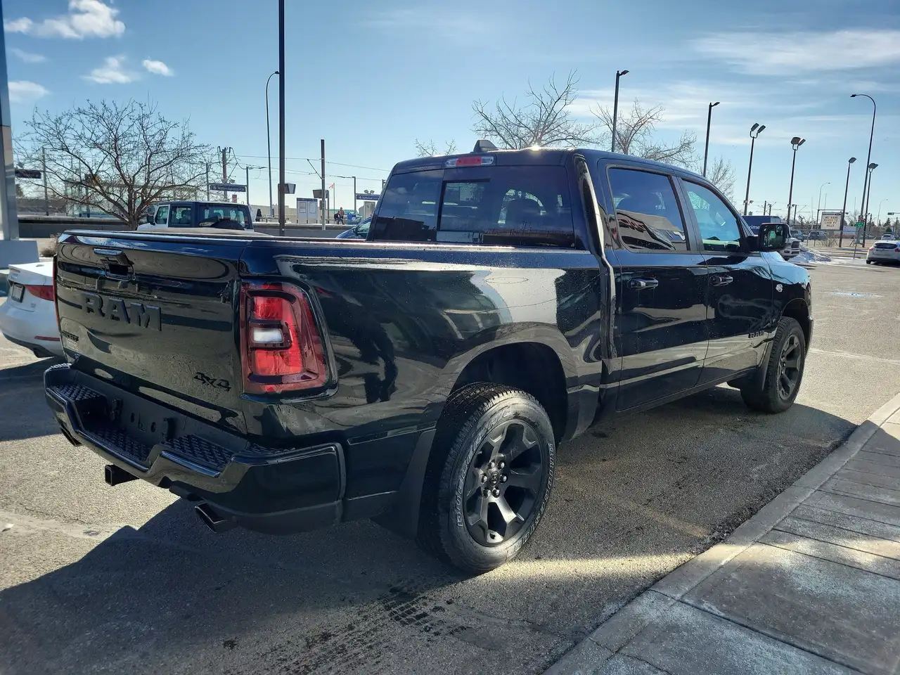 RAM 1500 снимка RAM 1500