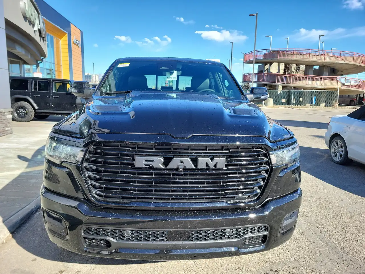 RAM 1500 снимка RAM 1500