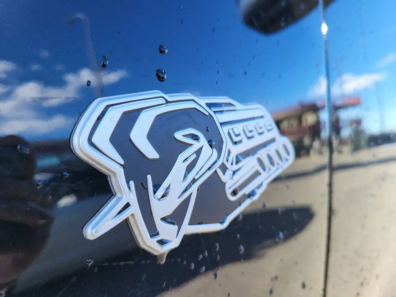 RAM 1500 снимка RAM 1500