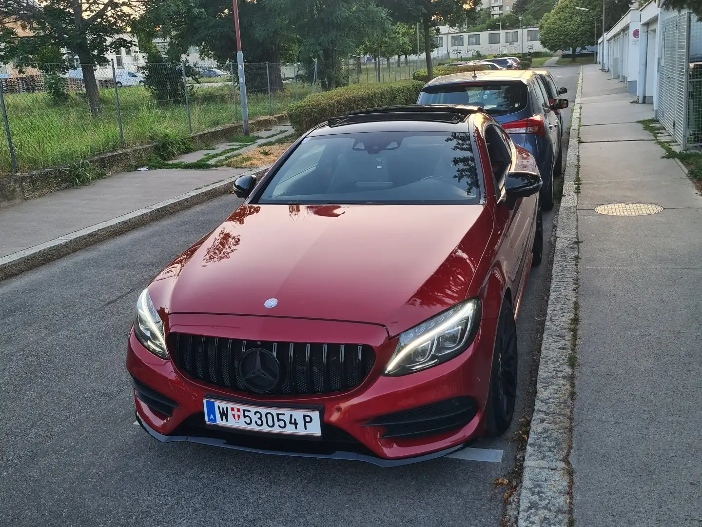 Mercedes-Benz C 43 AMG Coupe 4Matic 9G-TRONIC Night Edition Rouge - 2