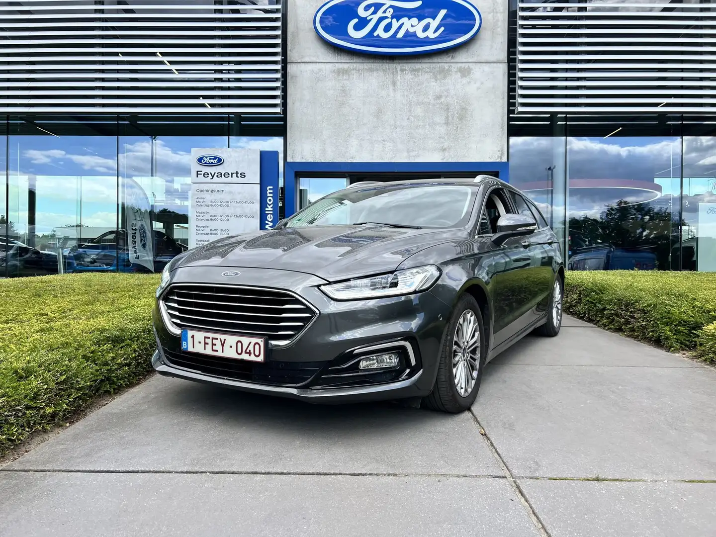 Ford Mondeo Titanium Clipper 2.0 TDCi met 150 PK! Gris - 2