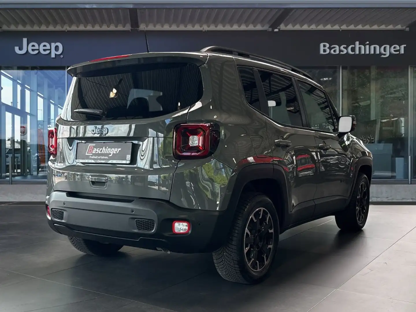 Jeep Renegade Plug-In Hybrid 4xe High Upland Grau - 2