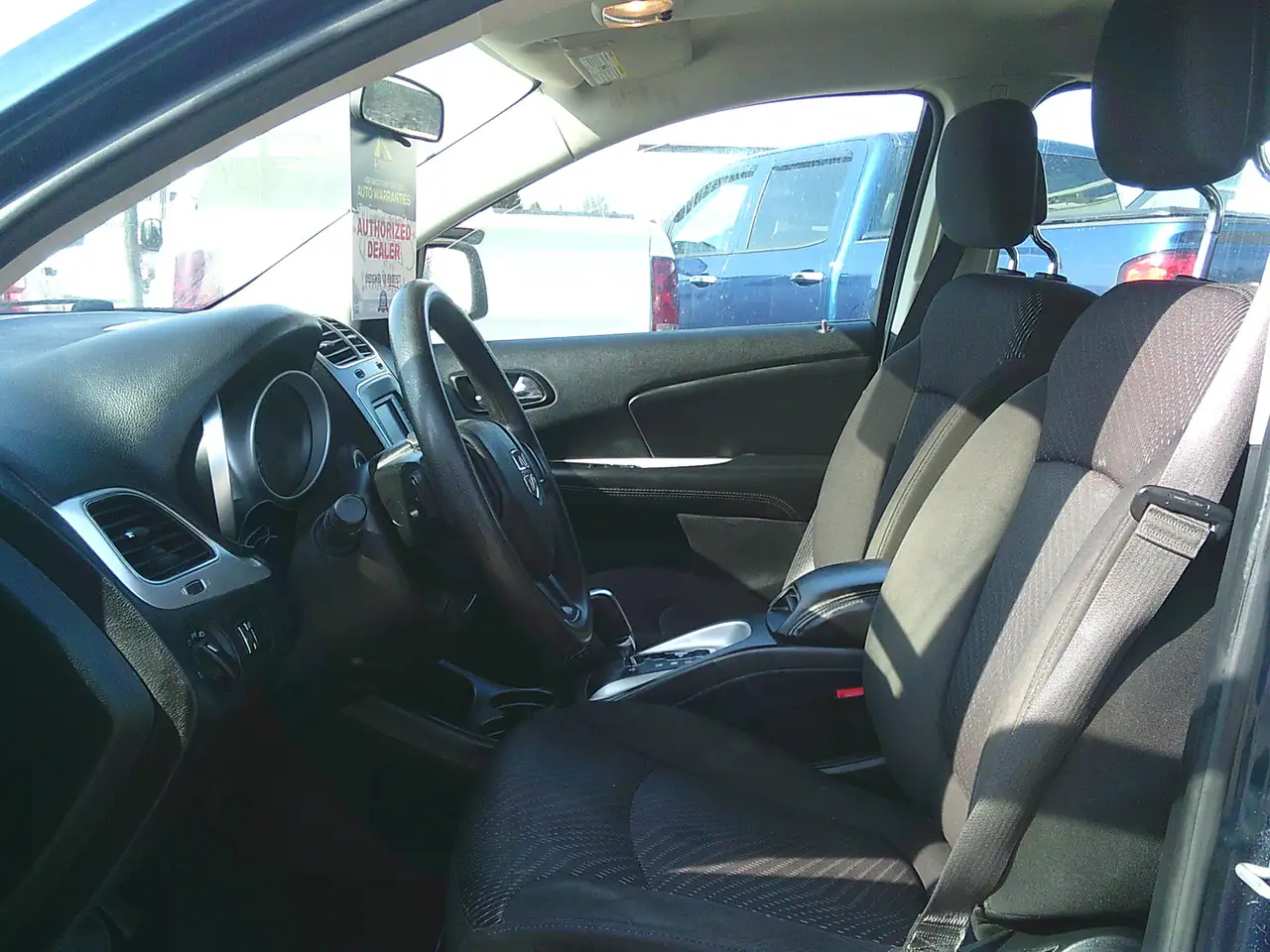 Dodge Journey снимка Dodge Journey