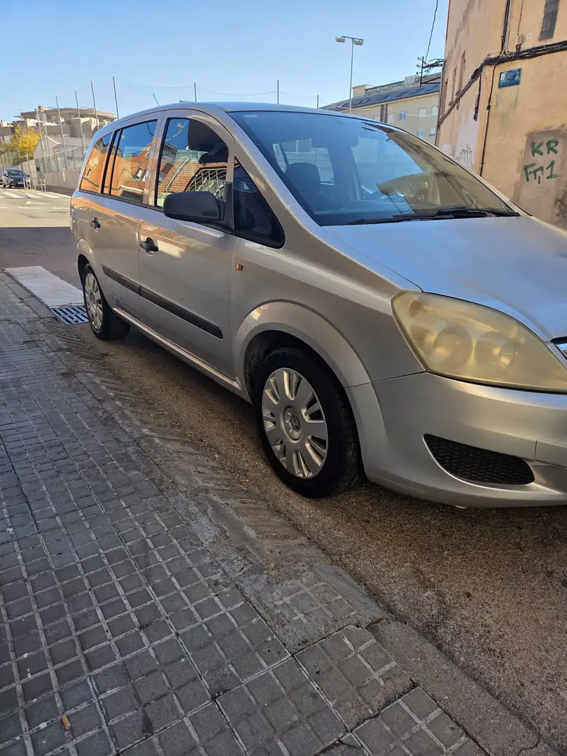 Opel Zafira 1.6 16v Enjoy - 2