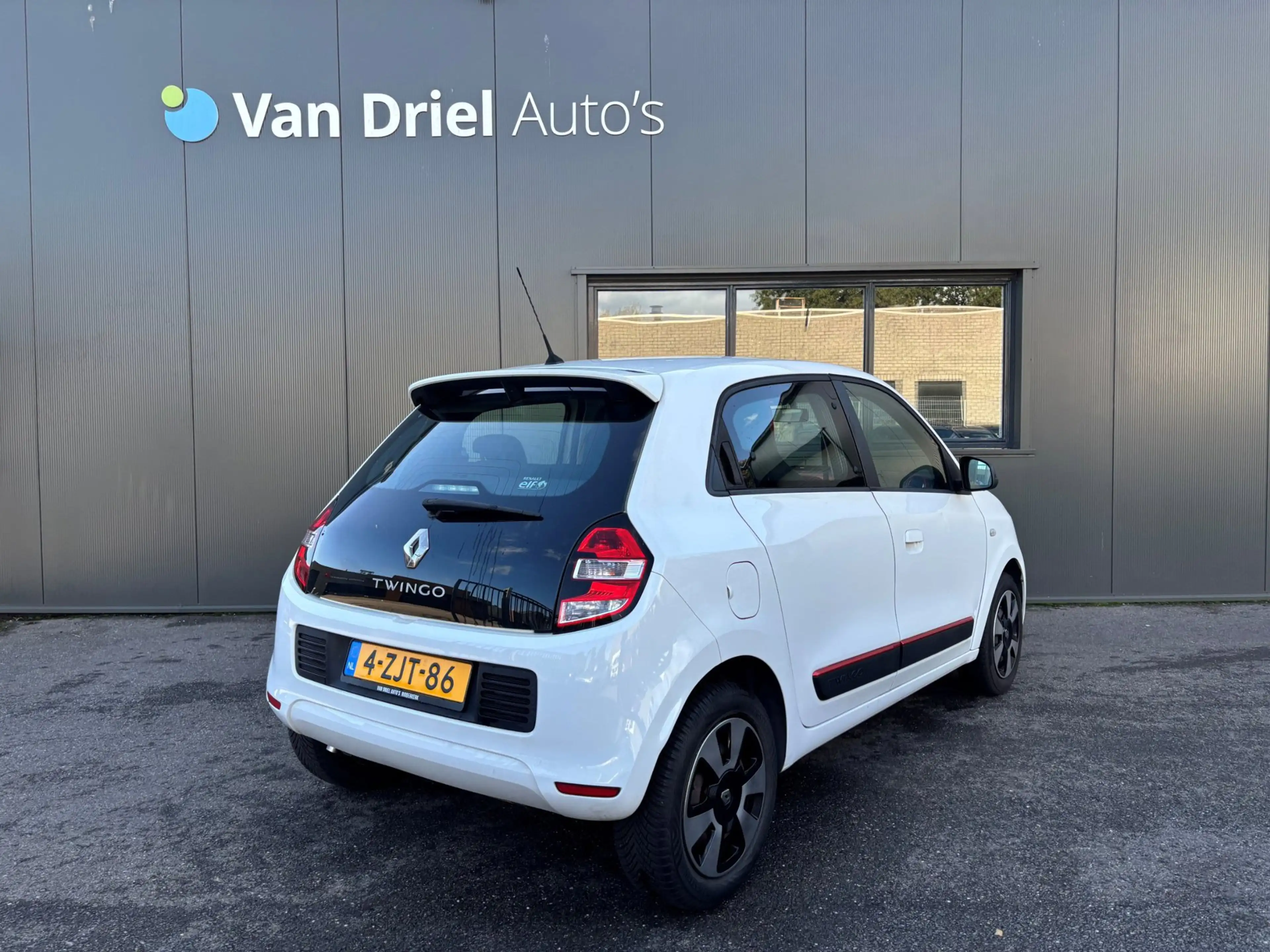 Renault Twingo SCe 70 Expression / Airco / Radio! — photo 2