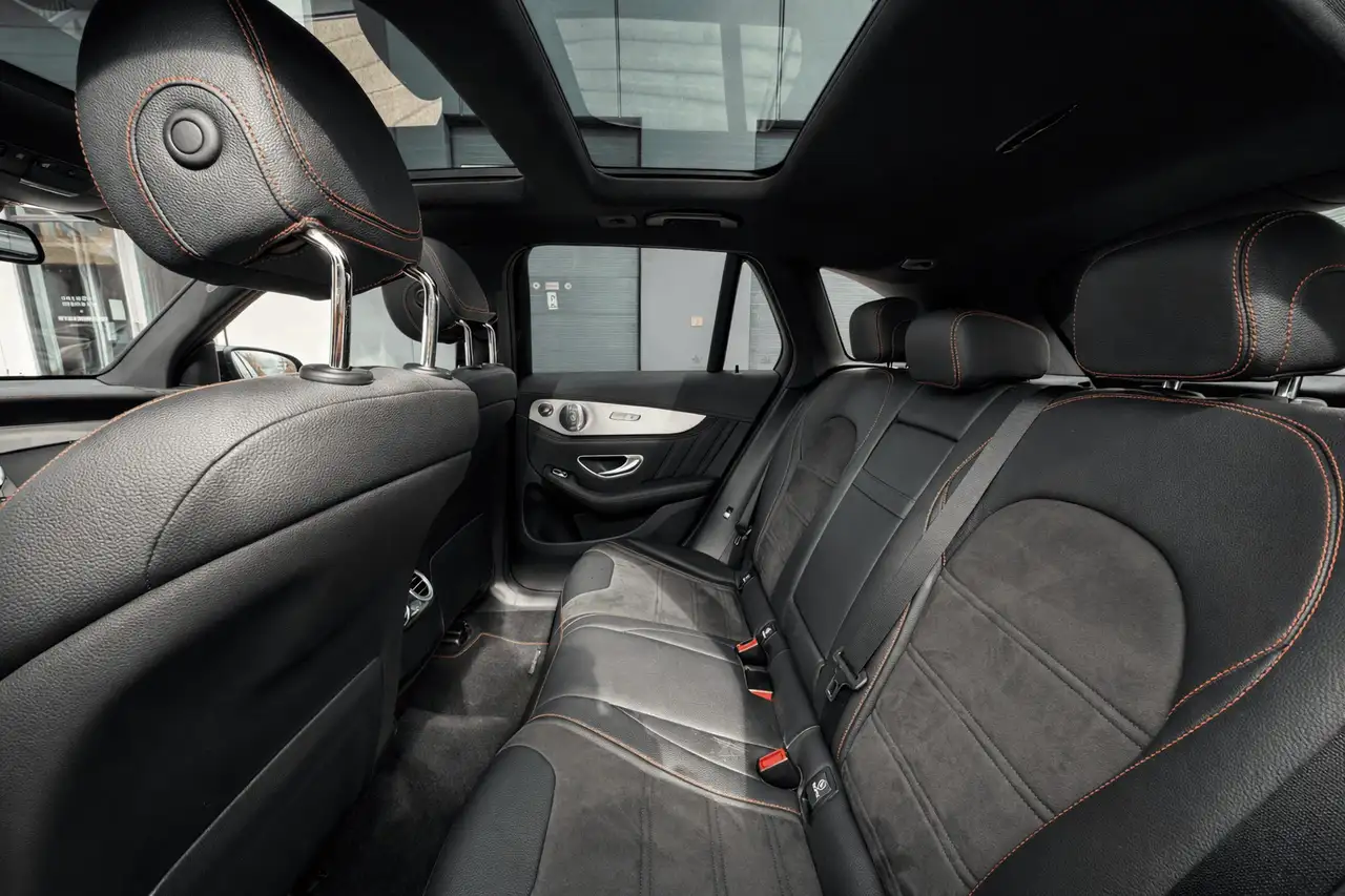 Mercedes-Benz GLC снимка Mercedes-Benz GLC