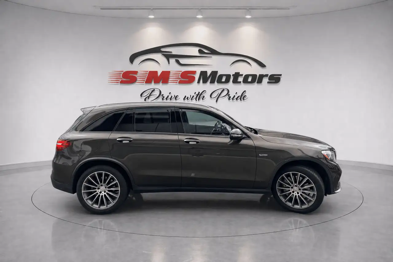 Mercedes-Benz GLC снимка Mercedes-Benz GLC