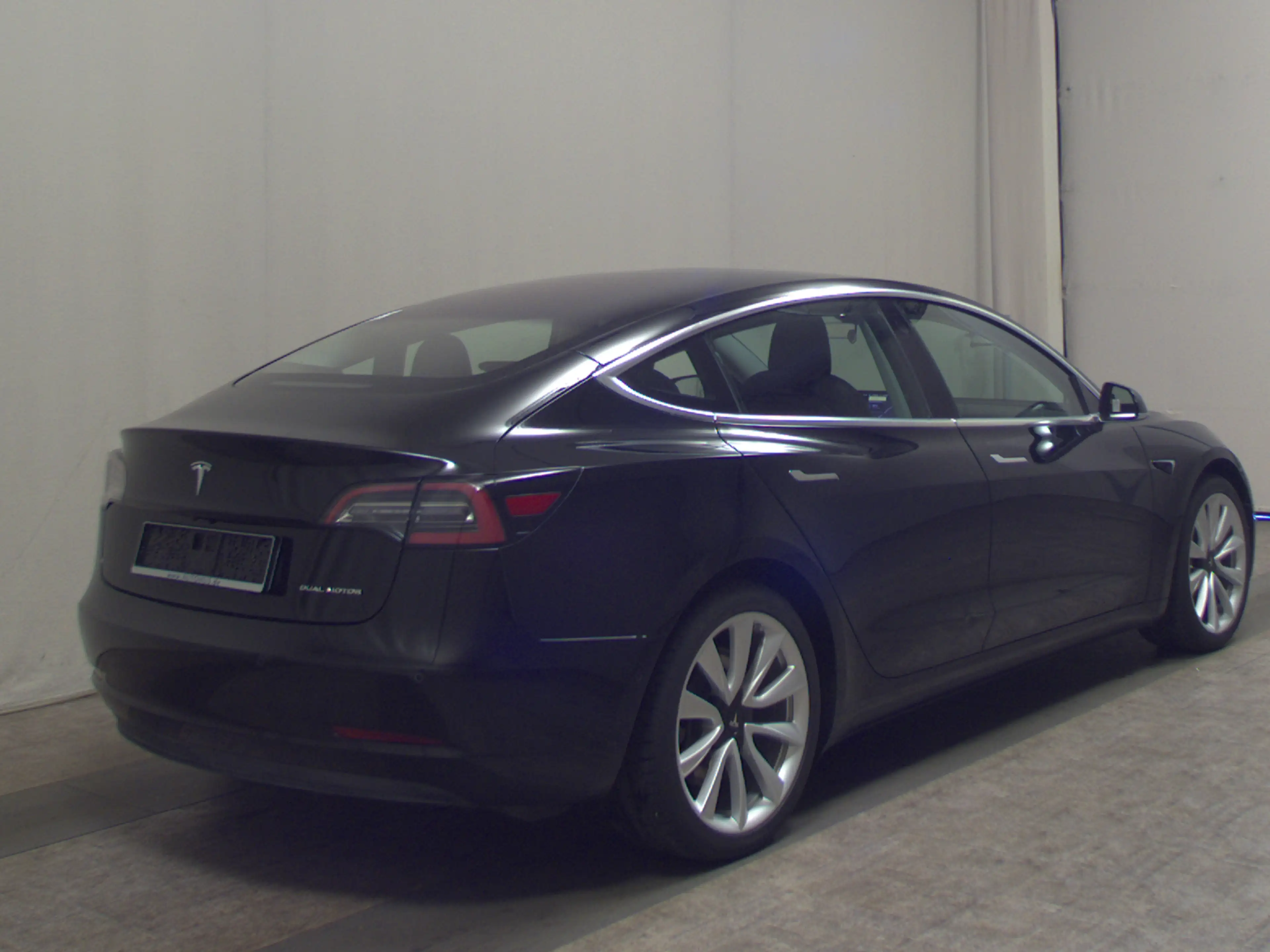 Tesla Model 3 MODEL 3 LEDER NAVI TEMPO MFL PANO SHZ VC PDC ACC LED RfK — photo 4