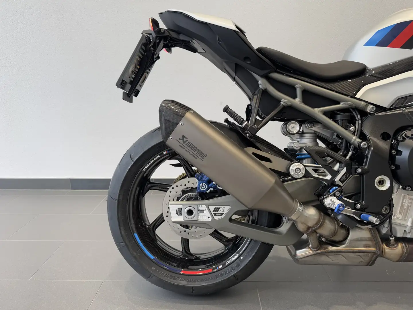 BMW M 1000 R *Excl.Ilmberger Carbon Bugspoiler* Weiß - 2