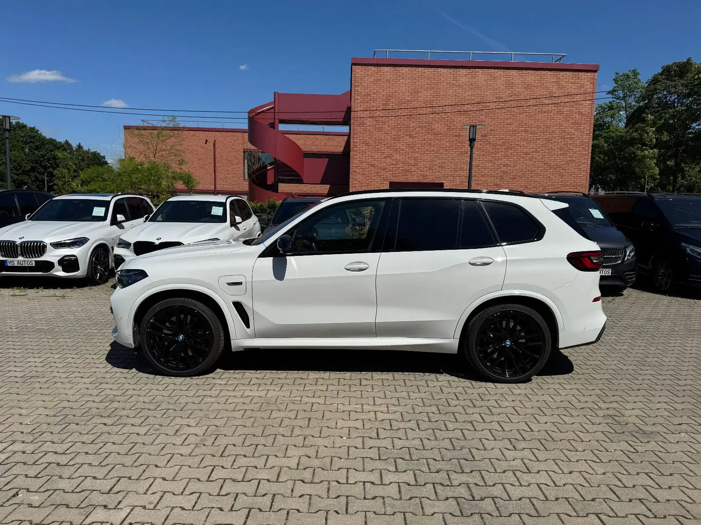 BMW X5 xD 45 e MSport*Panoram*Head*Laserlicht*Soft C Blanc - 2