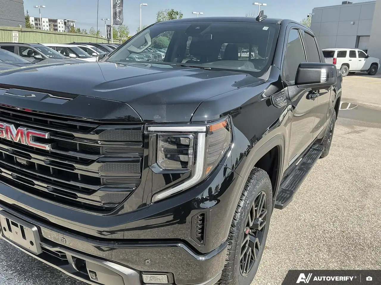 GMC Sierra 1500 снимка GMC Sierra 1500