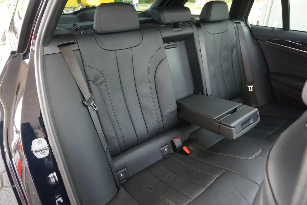 BMW 530 5-serie Touring 530e High Executive M pakket P, миниатюра 11