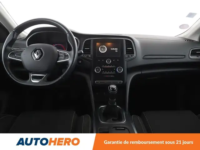 Renault Megane view 12