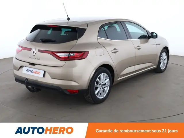 Renault Megane view 6