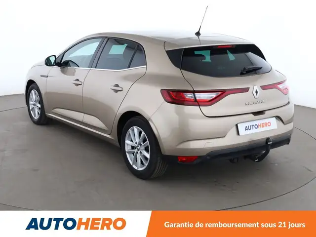 Renault Megane view 4