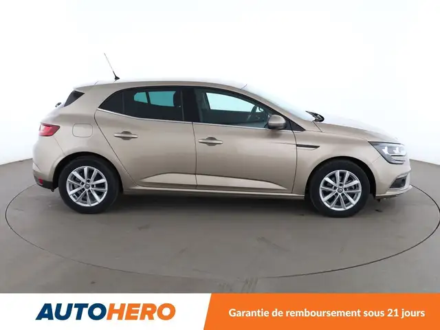 Renault Megane view 7
