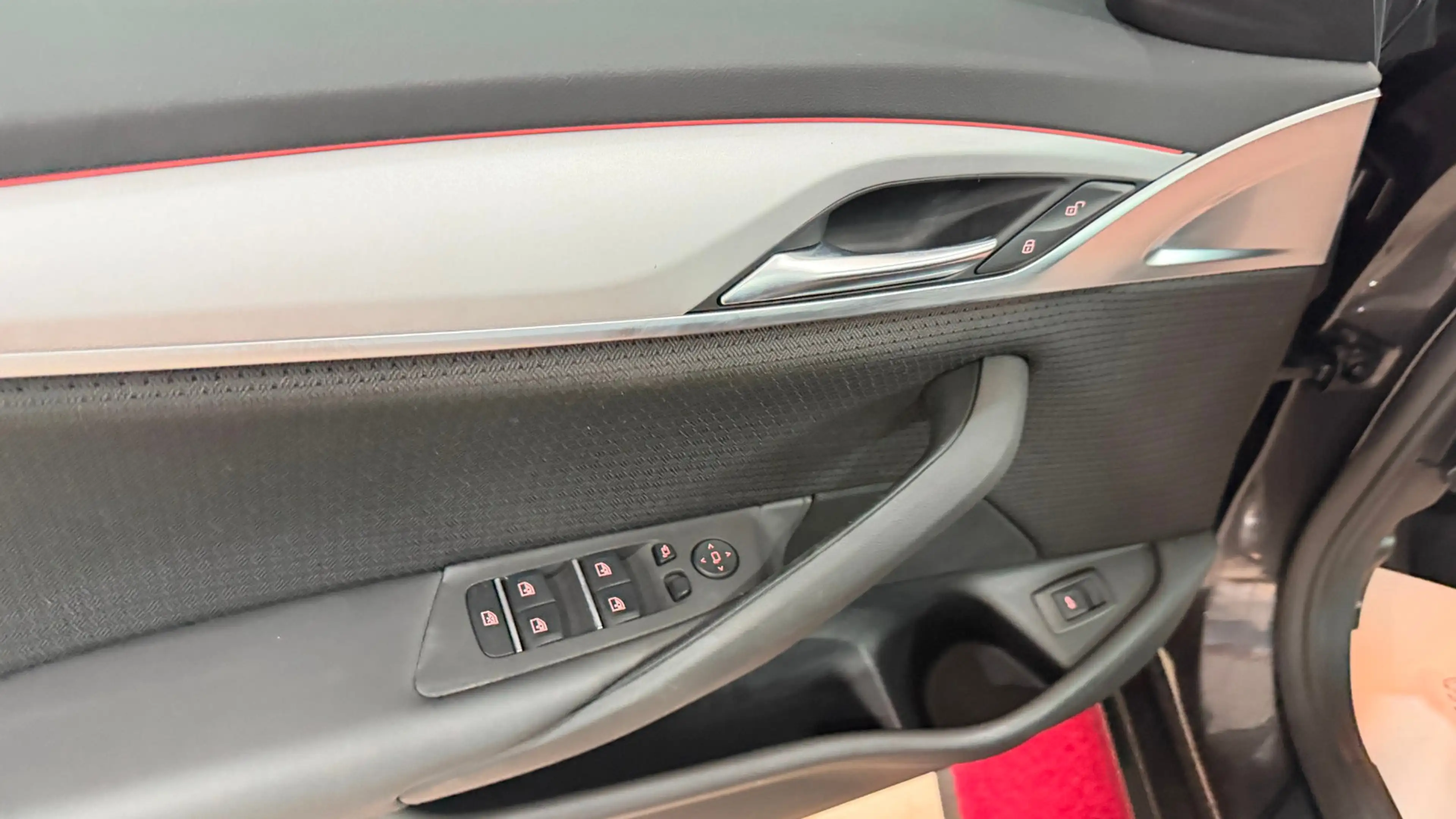BMW 520 i NAVI*SCHECKHEFT*AHK — photo 13