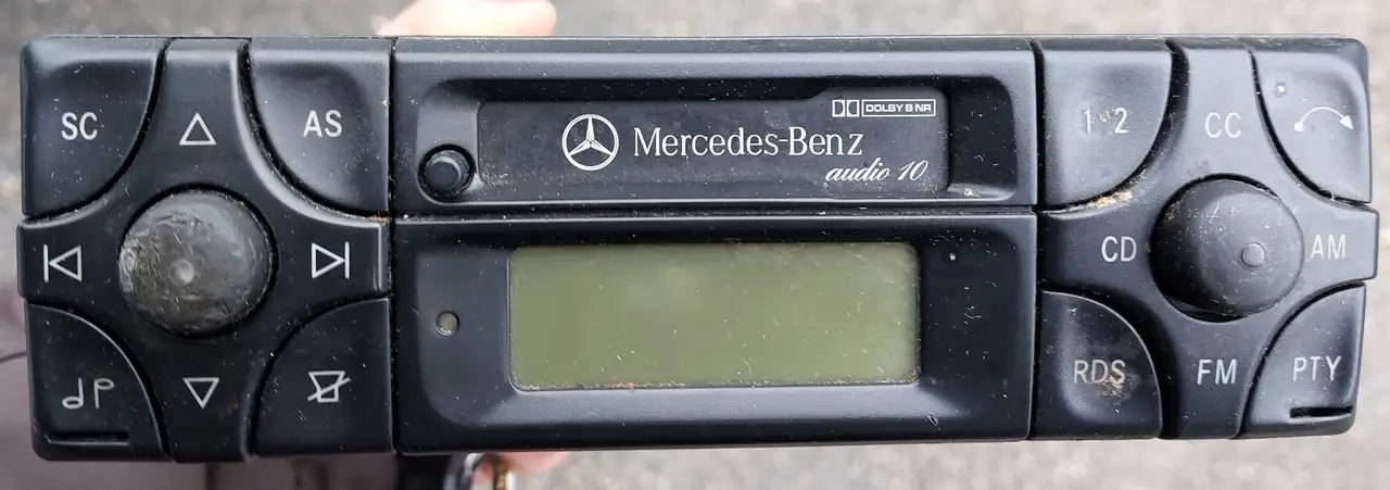 Mercedes-Benz E 300 td 4matic, foto 11