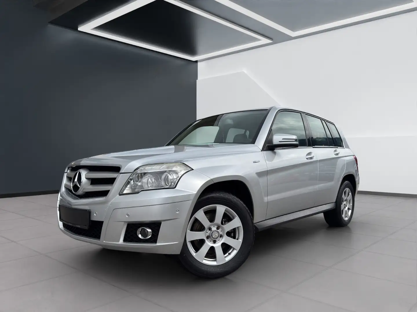Mercedes-Benz GLK 220 CDI 4MATIC MBUX Klima Sportpaket PTS AUT Silber - 2