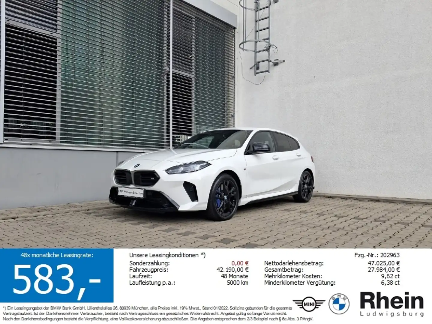 BMW 135 M xDr Lim LED Navi ParkAs+ HiFi SHZ HUD Blanc - 1