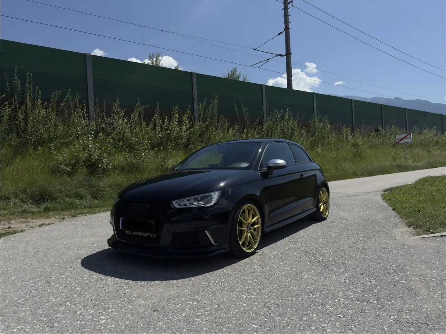 Audi S1 2,0 TFSI quattro 18 Zoll Schwarz - 1