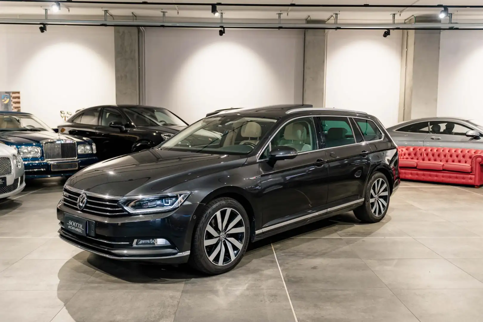 Volkswagen Passat Variant 2.0 TDI SCR 190 CV 4MOTION DSG Executive BMT*TETTO Grigio - 1