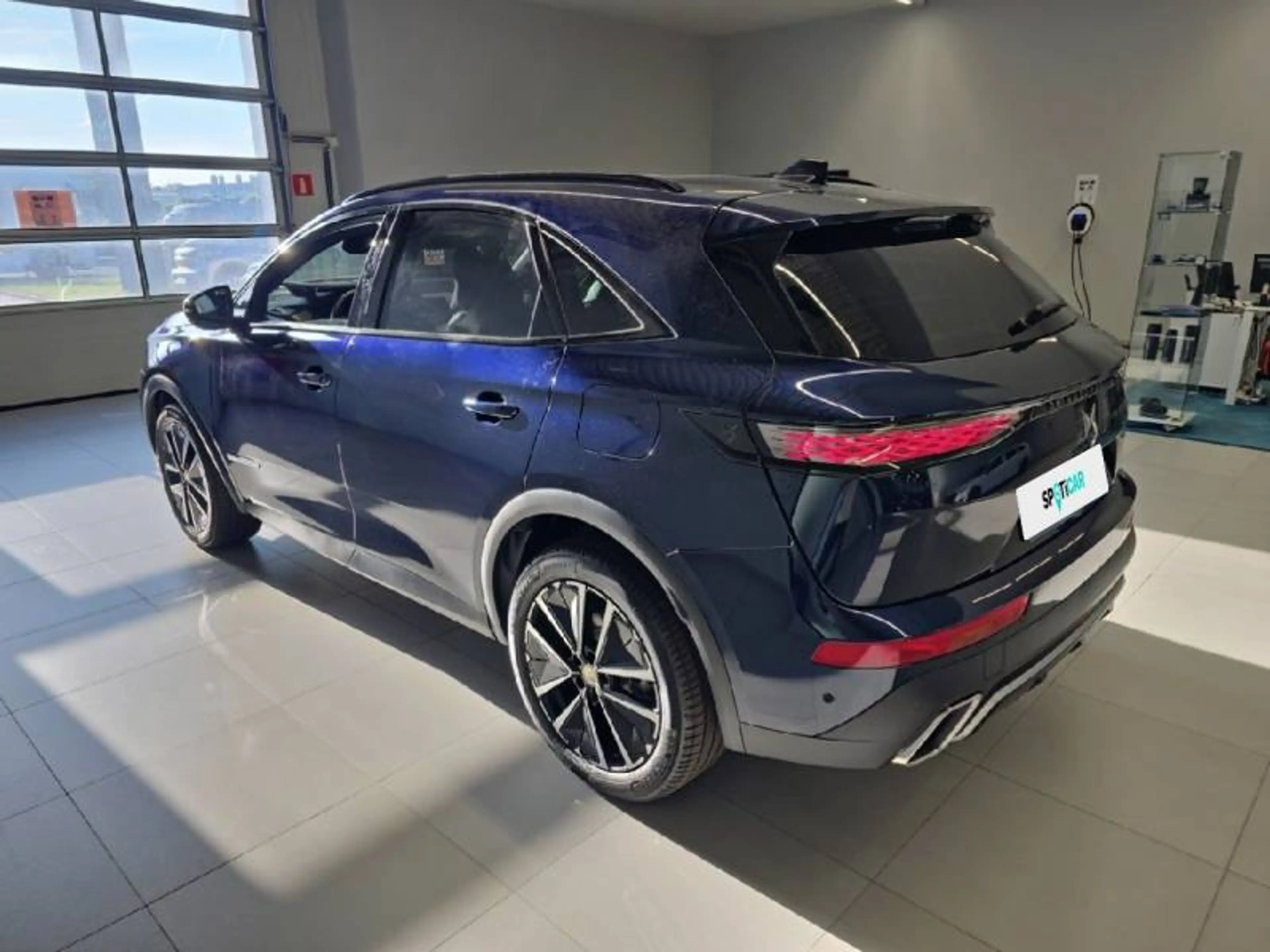 DS Automobiles DS 7 1 Plug-in Hydrid 225 Jules Verne — photo 7
