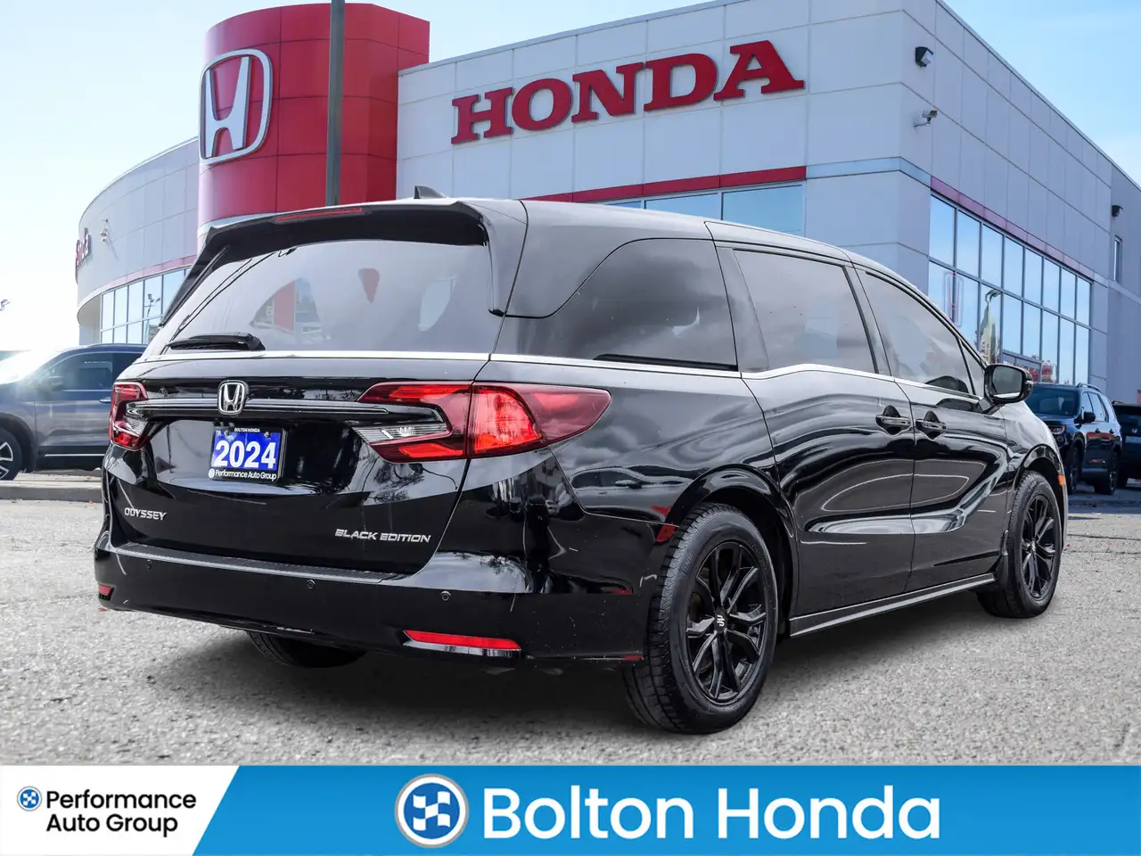 Honda Odyssey снимка Honda Odyssey