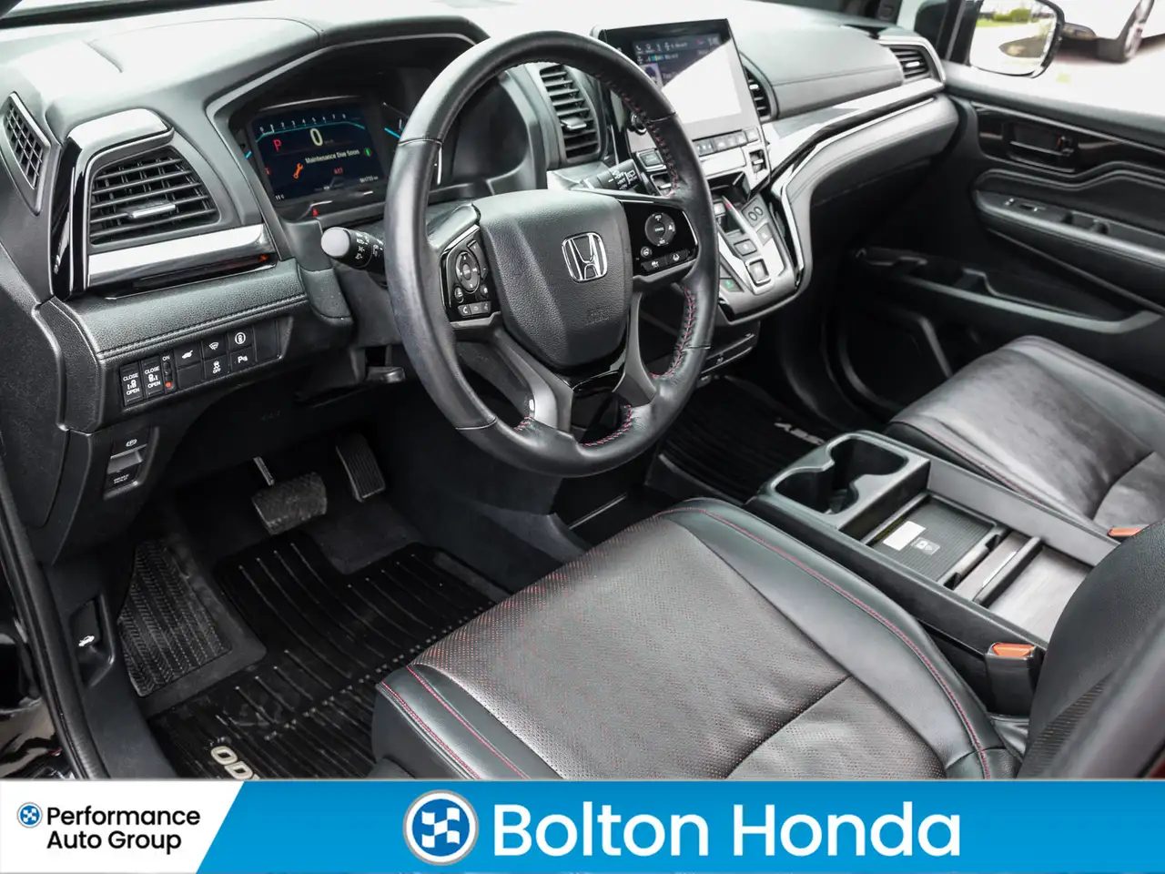 Honda Odyssey снимка Honda Odyssey