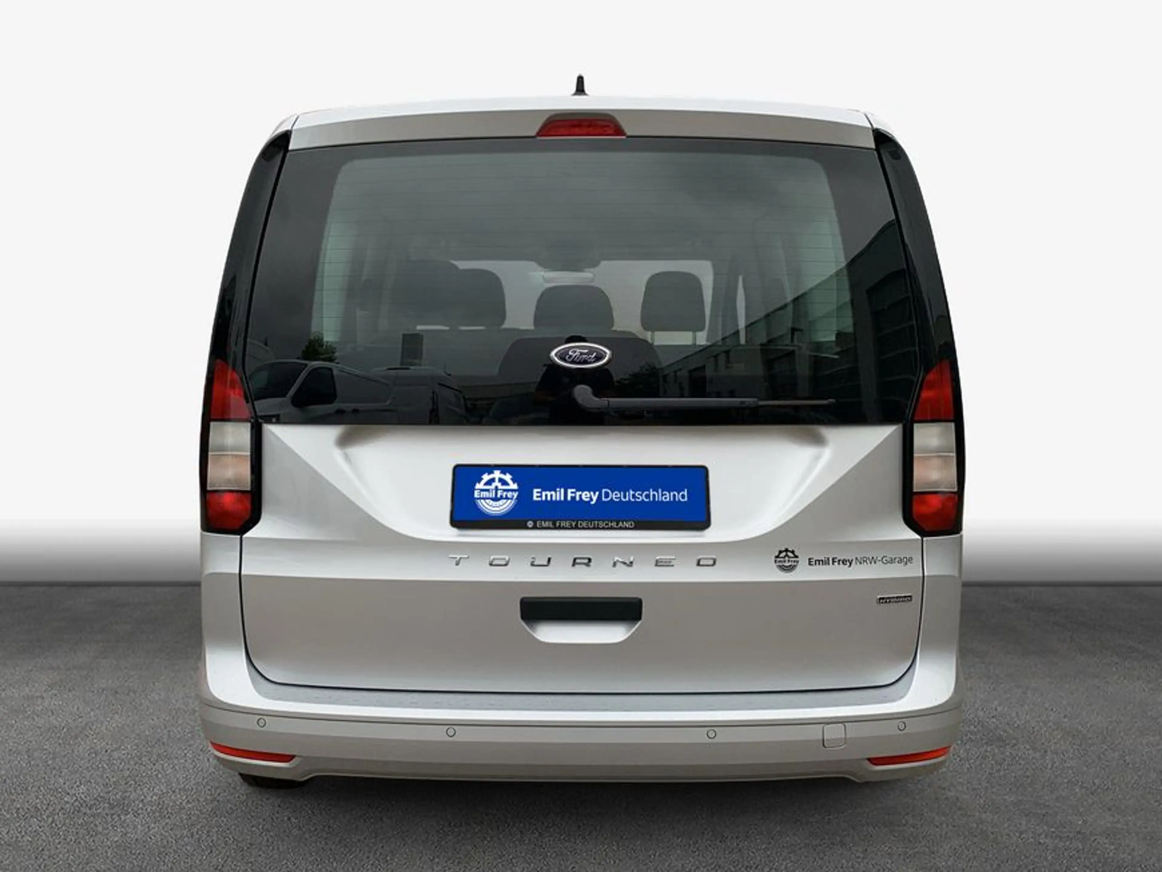 Ford Tourneo Connect 1.5 EcoBoost PHEV Aut. TREND 85 kW — photo 6