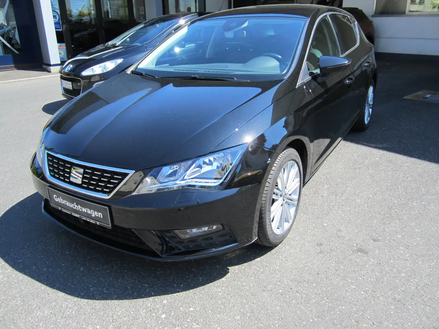 SEAT Leon TSi Xcellence Schwarz - 1