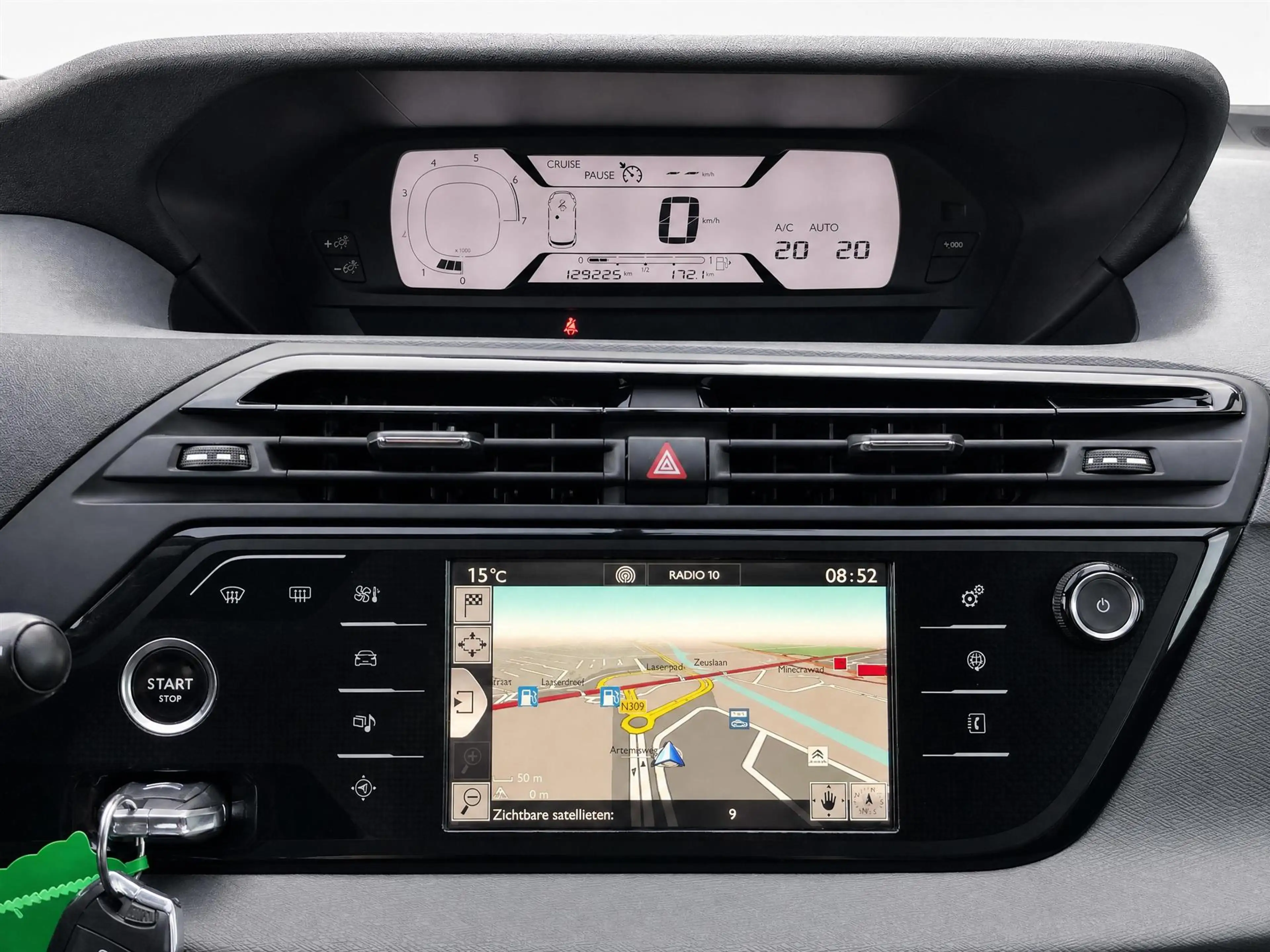 Citroen C4 Picasso 1.2 PureTech Selection | Trekhaak | Navi | Stoelma — photo 16